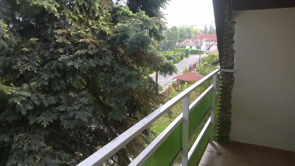 Eva Vendeghaz Villa Balatonlelle Eksteriør billede